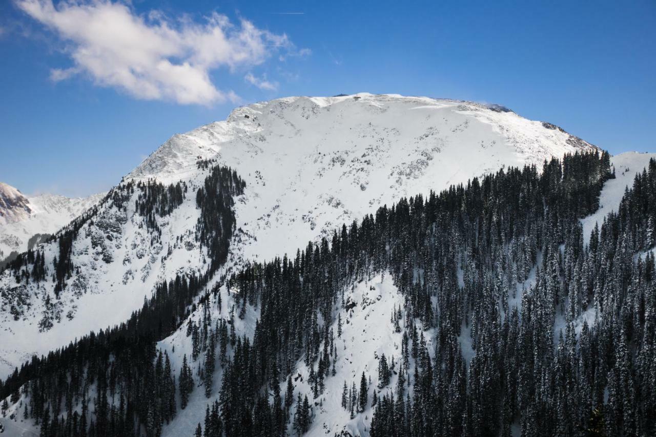 The Powderhorn Condo Unit #302 Taos Ski Valley Exterior photo